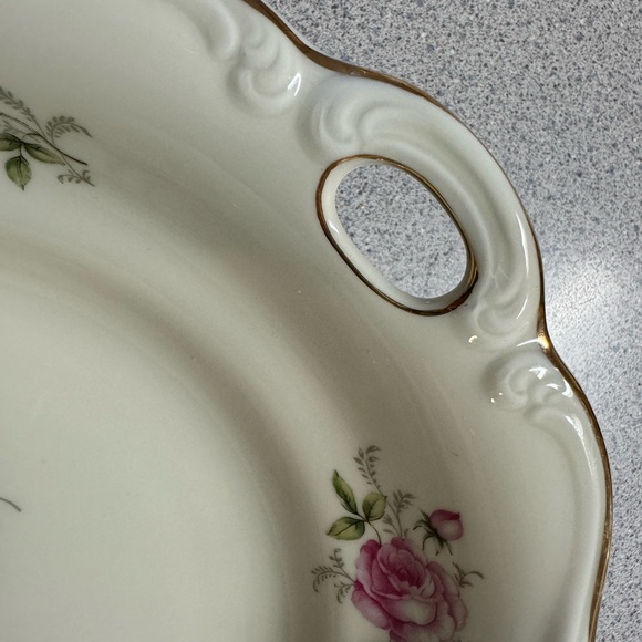 Rosenthal Courtship Round Vegetable Bowl w/handles 9” pompadour selb Germany - Picture 5 of 7